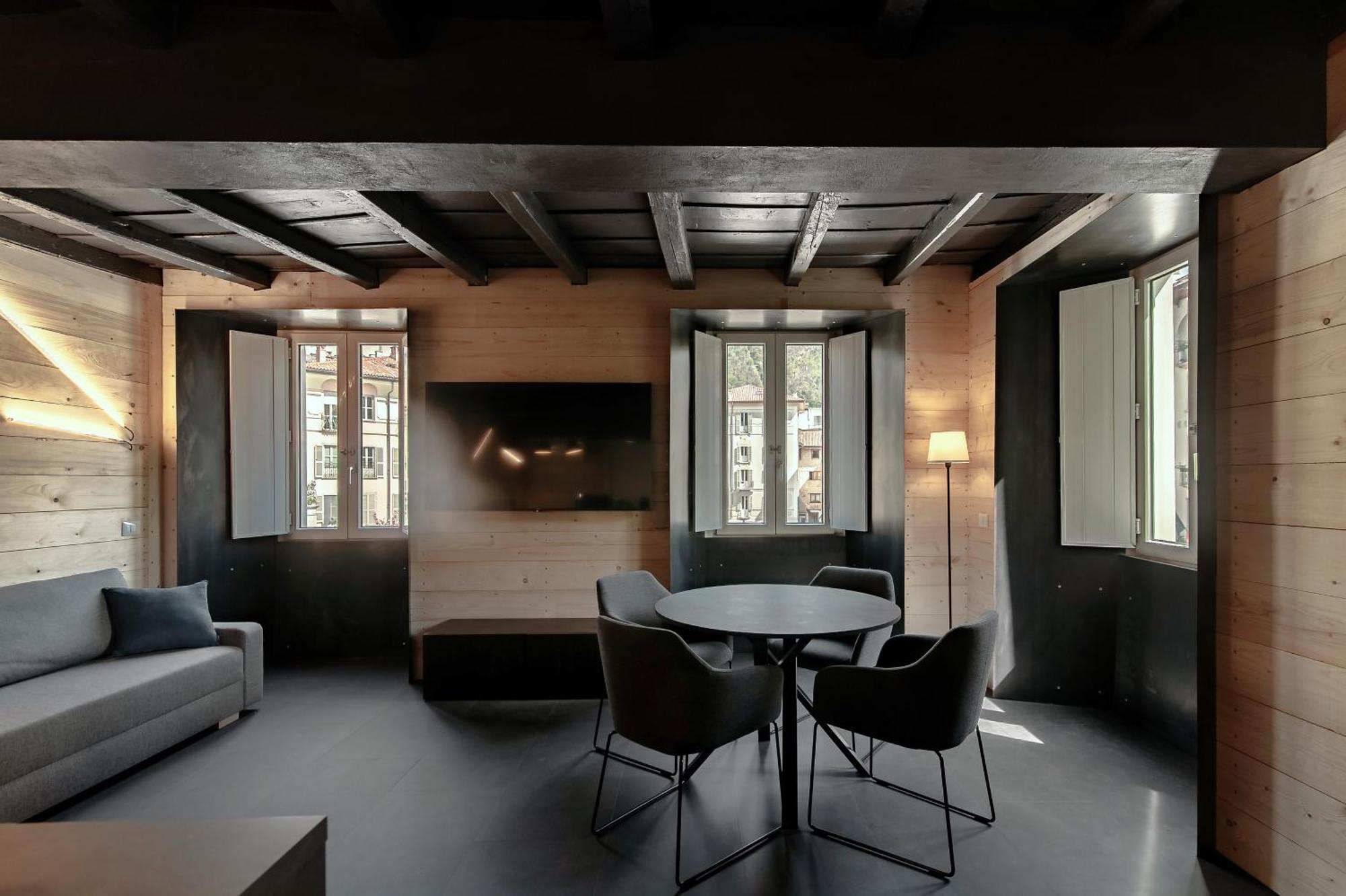 Fitzgerald Building - The House Of Travelers Apartment Como Cameră foto