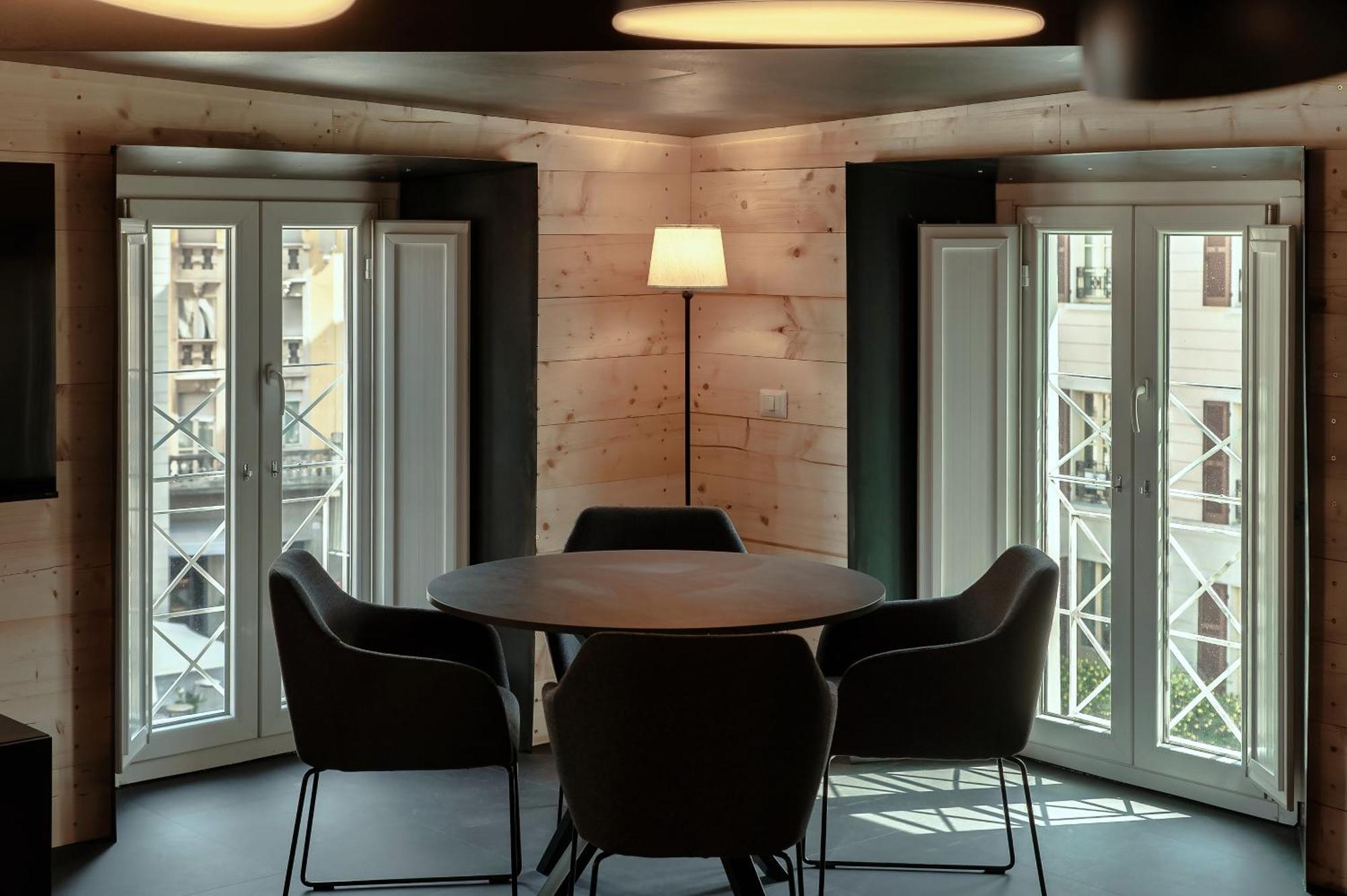 Fitzgerald Building - The House Of Travelers Apartment Como Cameră foto