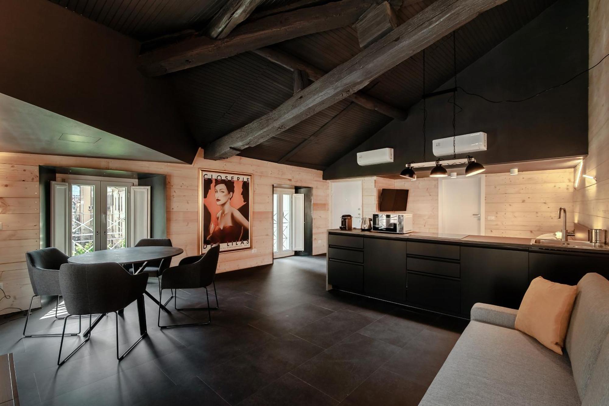Fitzgerald Building - The House Of Travelers Apartment Como Cameră foto