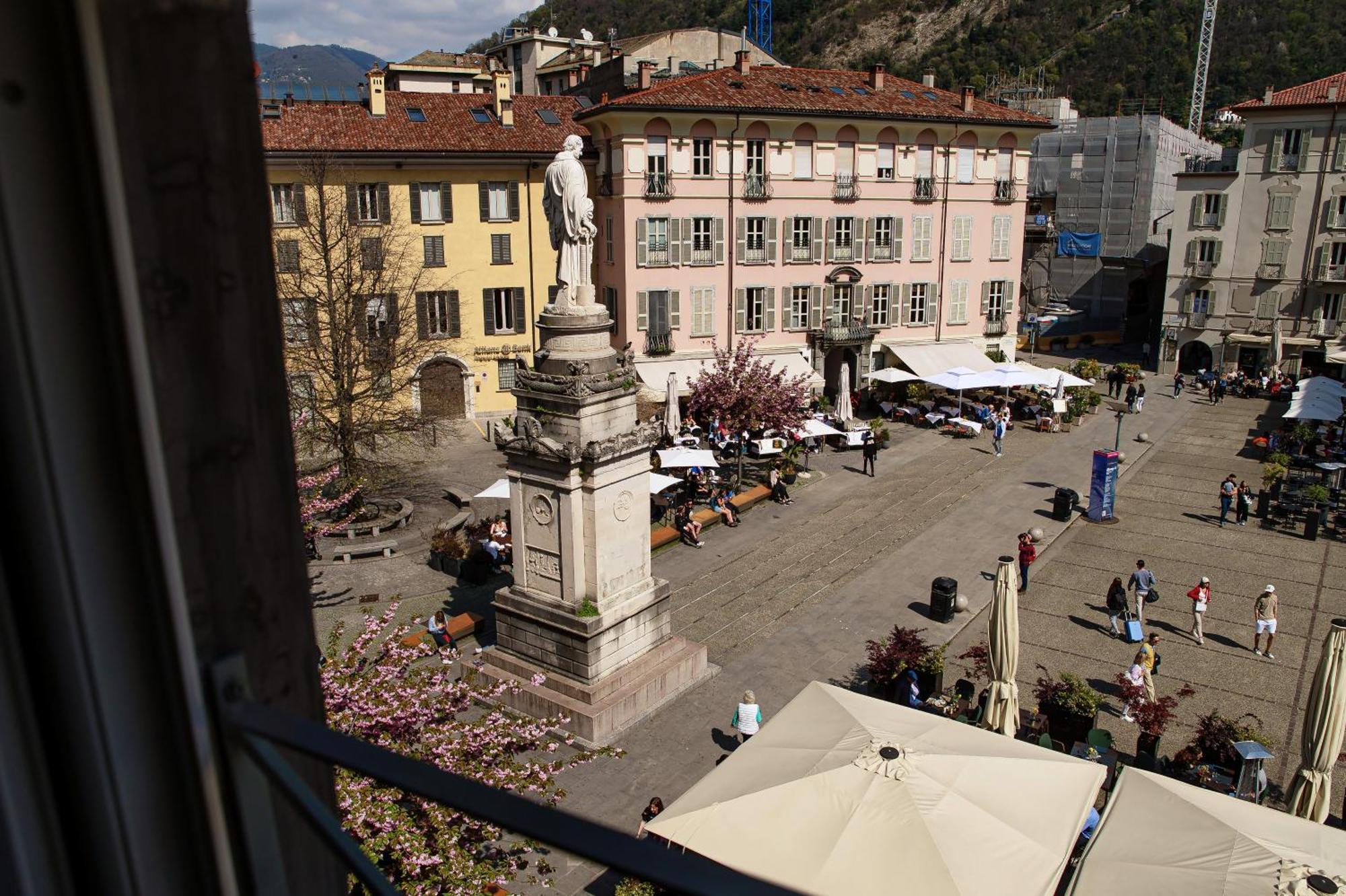 Fitzgerald Building - The House Of Travelers Apartment Como Cameră foto